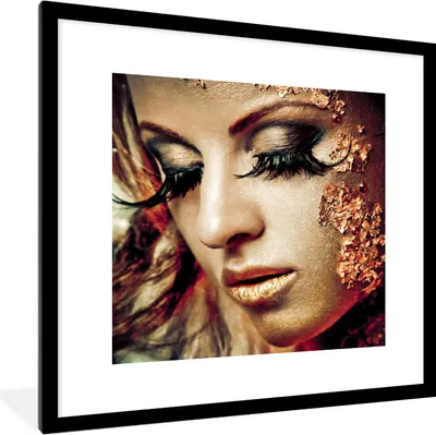 Produktbild von MuchoWow® MuchoWow® Gerahmtes Poster Frau - Gold - Wimpern 40x40 cm - Poster mit zchwarzem Bilderrahmen - Poster - Plakat im Rahmen