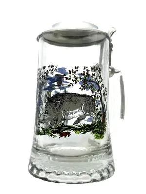 Produktbild von Glas-Bierkrug mit Wildschwein-Motiv und Zinndeckel 0,4 l – Geschenk für Jäger und Bierliebhaber