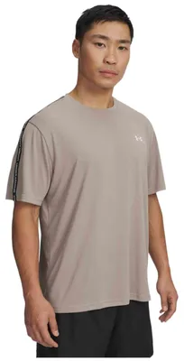Produktbild von Under Armour Herren UA Tech Taping Kurzarm-T-Shirt LG