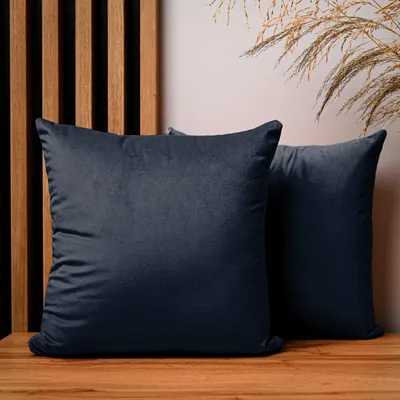 Obrázok produktu pre MG Design, dvojica vankúšových poťahov, 40 x 40 cm, tmavomodrá farba - so zipsom, jemne lesklá, príjemná na dotyk, ľahko sa udržiava a je odolná