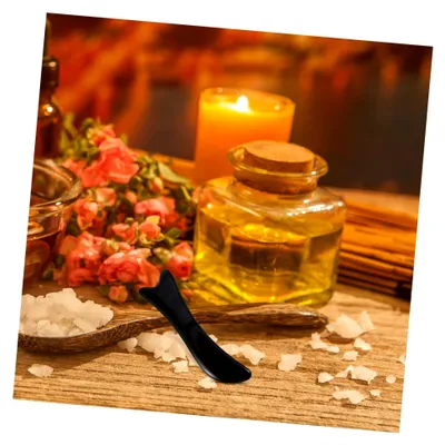 Produktbild von Gua Sha Massageplatte aus Büffelhorn für die Hautpflege