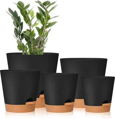 Obrázok produktu pre Famanu samovyrovnávacie kvetináče - 5 kusov - čierna farba - plast
