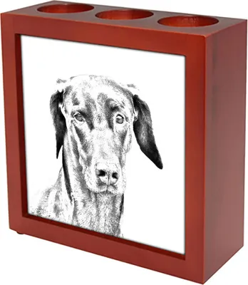 Produktbild von Stifthalter Dobermann aus Holz, braun, 13 cm hoch, 13 cm breit, 4 cm lang