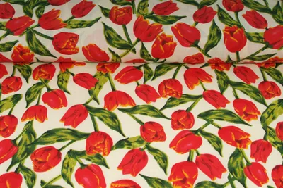Obrázek produktu pro Plátno bavlněné, červené tulipány, metráž, látky / 50cm