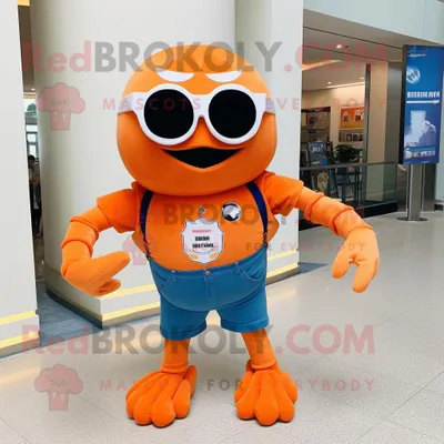 Produktbild von Orange REDBROKOLY Crab Cakes Maskottchen Kostüm figur bekleidet mit Schlagjeans und Sonnenbrille