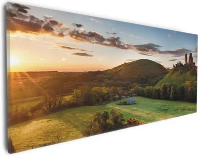 Produktbild von Wallario Premium Leinwandbild Schlosspanorama in England bei Sonnenaufgang in Größe 30 x 75 cm