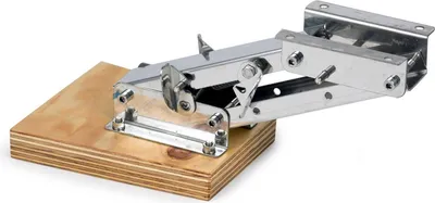 Produktbild von Motorhalter für Motoren bis 7 PS (2-Takt Motoren) oder ca. 20 kg aus Edelstahl und Holz