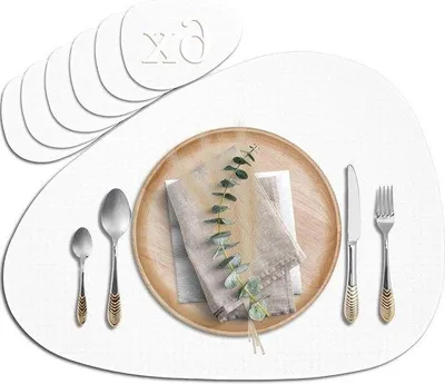 Produktbild von Famanu Platzsets aus hochwertigem Kunstleder - abwaschbar und wasserfest - oval weiß - Set von 6