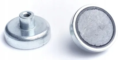 Produktbild von Ferrit Magnet Magnetspannplatte 32x7 mit Gewindehülse M4 Satz zu 5 Stück, Extrem stark, Magnettafeln, Kühlschränke, Whiteboards, DIY