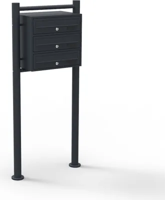 Produktbild von Wiltec 3er Briefkastenanlage schwarz 513 x 270 x 1150 mm, Standbriefkasten mit 3 Fächern, Schlüssel und Namensschild, Briefkasten Postkasten mit Ständer