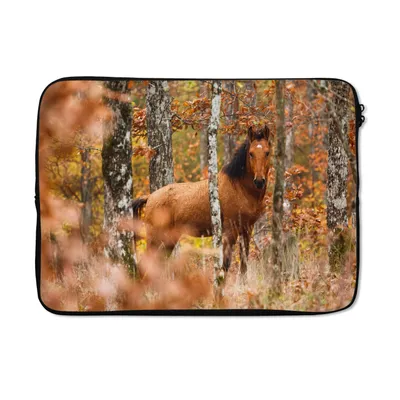 Produktbild von MuchoWow® Laptop Hülle 14 ZollPferd - Wald - Herbst Laptoptasche - Laptoptasche - Stoßsicher - Schutzhaube