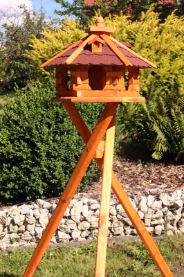 Produktbild von Vogelhaus mit Ständer und Solar rot Typ 4