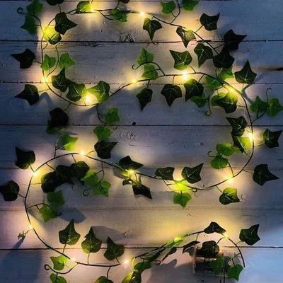 Produktbild von LED-Lichterkette in hellgrünem Laubdesign, batteriebetrieben – Dekoration für die Hochzeit zu Hause.