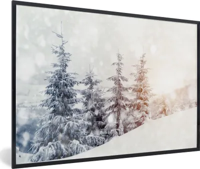 Produktbild von MuchoWow® Gerahmtes Poster Baum - Schnee - Winter 90x60 cm - Poster mit Schwarzem Bilderrahmen Wandposter Rahmen Foto Bilder - Fotorahmen - Foto-Plakat
