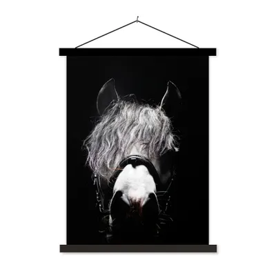 Produktbild von MuchoWow® Textilposter Pferd - Porträt - Schwarz - Weiß 60x80 cm mit schwarzem Rahmen - Plakathalter