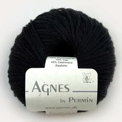 Obrázok produktu pre Agnes od spoločnosti Permin – priadza Chainette Lusso z yakovej vlny, kašmíru a merino vlny (25 g / 110 m) (farba 04, čierna)
