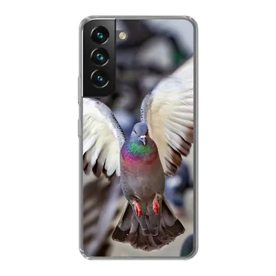 Produktbild von MuchoWow® Handyhülle Schutzhülle Hülle für Samsung Galaxy S22 Nahaufnahme einer fliegenden Taube Silikon Softcase Handy Hülle - Mobiltelefonhülle