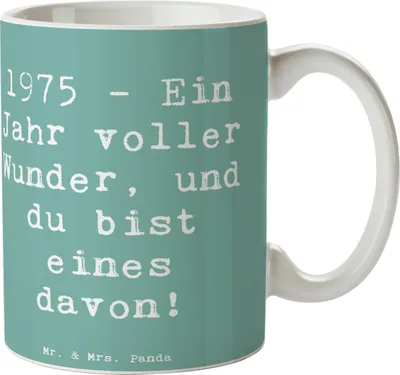 Produktbild von Mr. & Mrs. Panda Kaffeebecher Spruch 1975 Geburtstag Wunder - Meeresbrise - Geschenk, Tasse, Kaffeetasse, Glückwunsch, Jahr, schöne, Teetasse, Happy Birthday, Pott