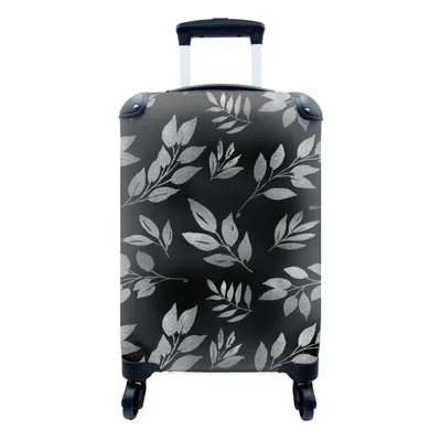 Produktbild von MuchoWow® Koffer Handgepäck Trolley Rollkoffer Kleine Reisekoffer mit 4 Rollen - Muster von Zweigen mit Blättern auf schwarzem Hintergrund - schwarz und weiß - Cabin Size < 55x40x23 cm & 55x40x20 cm - Fotokoffer - Kabinenkoffer - Boardgepäck - Reise-Box - Reisekoffer - Reisegepäck - Koffer mit Bild - Trolley für Kinder