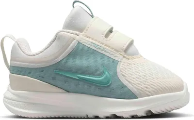 Produktbild von Nike Sneakers HF7006-003 in BLACK OR GREY color size 23.5
