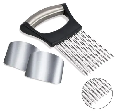 Produktbild von 1 x Zwiebelhalter, 2 x Fingerschutz, Edelstahl-Gemüsehalter für Zwiebeln, Tomaten, Zitronen, Fleisch, Zwiebelschneidewerkzeug, Küchenhelfer für sicheres und effizientes Schneiden