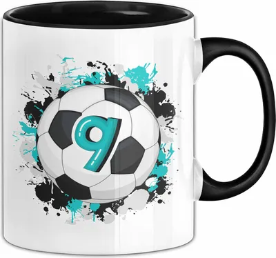 Produktbild von 9. Geburtstag Geschenk Tasse Becher Jungs Fußball Geburtstagsgeschenk  (Schwarz)