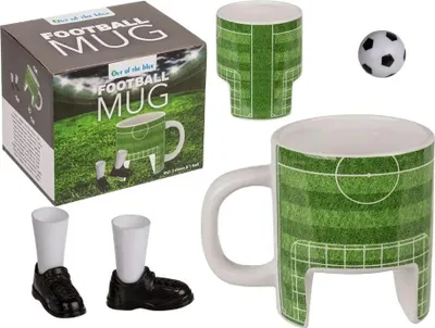 Produktbild von OOTB Becher Fußball inkl. 2 Schuhen & 1 Ball