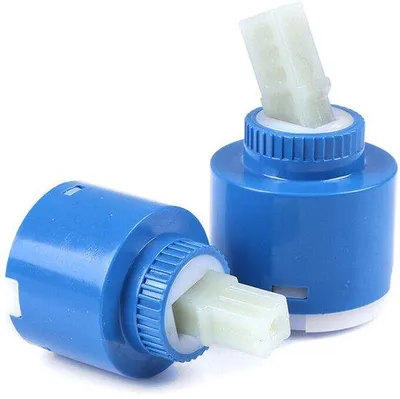 Imagen del producto de Dos juegos de filtros de agua para grifos de cocina con válvula de 35 mm