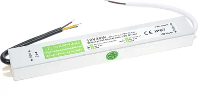 Imagen del producto de Fuente de alimentación para LED, resistente al agua (IP67), con interruptor, transformador y adaptador, que convierte corriente alterna (CA) de 90V-250V a corriente continua (CC) de 12V, con una potencia de 30W. Ideal para tiras de luces LED, cajas de luz exteriores y rótulos. Salida de bajo voltaje