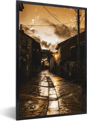 Produktbild von MuchoWow® MuchoWow® Gerahmtes Poster Gold - Straße - Häuser 20x30 cm - Poster mit zchwarzem Bilderrahmen - Drucken - Bilder Poster im Rahmen