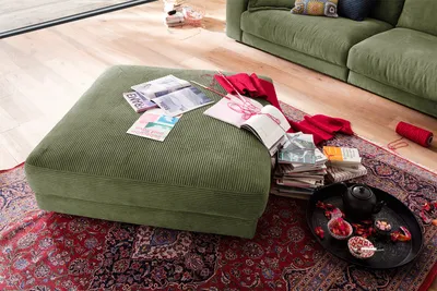 Produktbild von KAWOLA Big Hocker MADELINE Polsterhocker Cord olivgrün