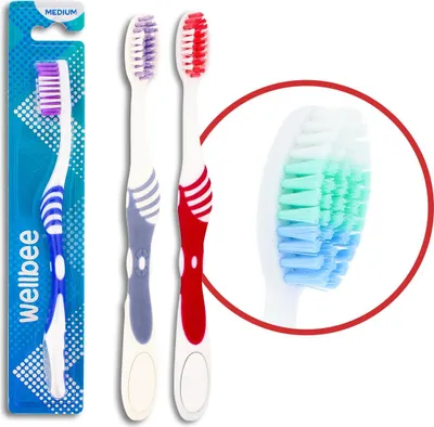 Image de WELLBEE Brosse à dents mi-dure pour adultes (blister de 1) - assortiment de couleurs 1 pièce