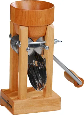 Produktbild von Eschenfelder Kornquetsche mit Holztrichter Tischmodell