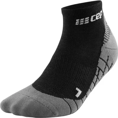 Produktbild von CEP light merino socks, hiking, low cut, black black IV