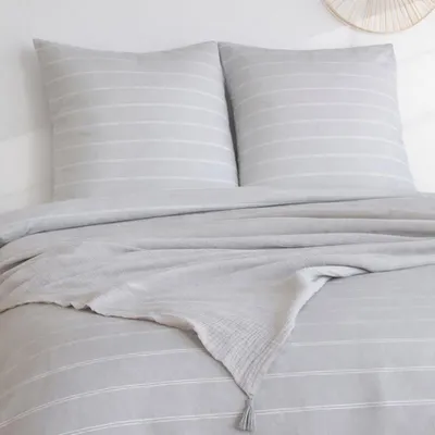 Immagine prodotto di Set biancheria da letto in microfibra a righe grigie, 2 posti