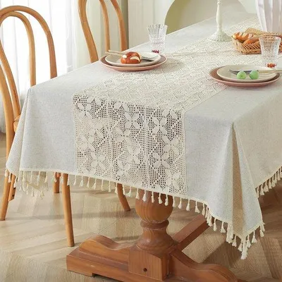 Produktbild von Ibenzoa® Zeitlose rechteckige Boho-Tischdecke mit Spitze & Quasten, 140 x 180 cm, Beige, Leinen-Polyester-Mix, für Fest & Alltag