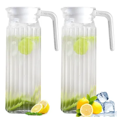 Image de 2 carafes isothermes : capacité de 2 litres, verseuse transparente avec anse, sans BPA
