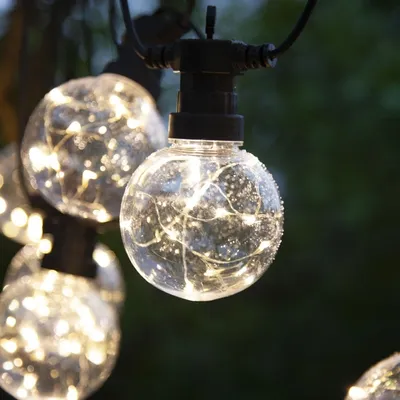 Produktbild von LED Lichterkette 'CIRCUS' - 10 Kugeln, 8cm mit je 10 Micro-WW LED - 4,5m - inkl. Trafo - outdoor