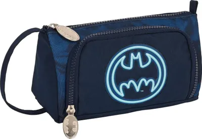 Imagen del producto de Estuche escolar con accesorios de Batman Legendary, color azul marino, dimensiones 20 x 11 x 8.5 cm (32 piezas)