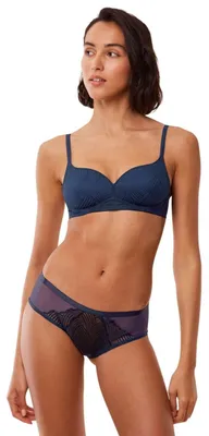 Produktbild von Triumph Delightful Spotlight P, Farbe: Dark Blue DO/7064, Größe: 70D Schalen-BH