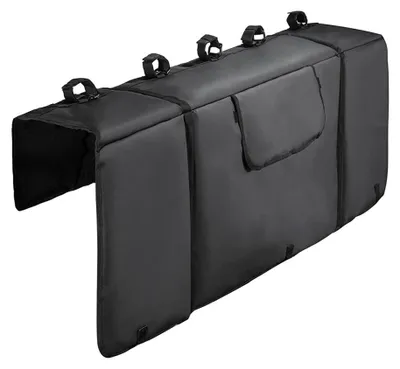 Image de Tapis de protection pour hayon de pick-up destiné aux VTT – Permet de transporter jusqu'à 5 vélos et comporte 2 poches à outils
