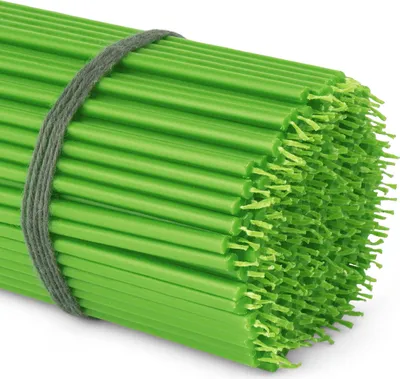 Produktbild von 250x Festtagkerzen grün Tropf- Rußfrei dünn L 16cm Qualität Paraffinwachs 36110