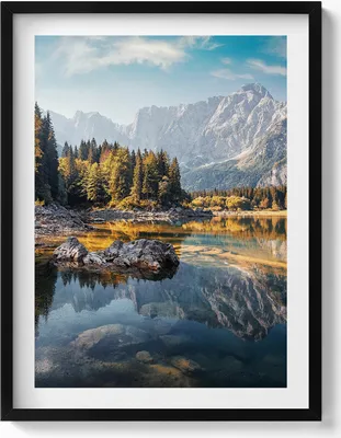 Produktbild von Schöne Berglandschaft mit See– Wandbild mit Rahmen – Gerahmtes Bild  – Wanddekoration – 60x80 cm –  Schwarz Rahmen