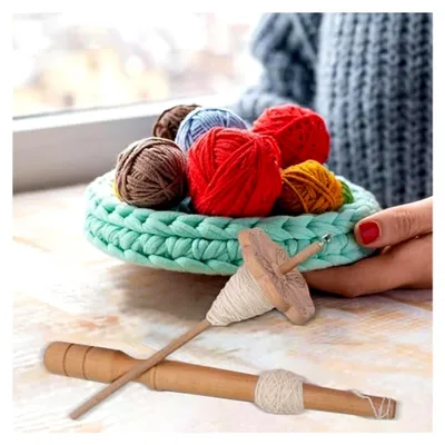 Produktbild von Handspindel aus Holz – Drehmaschine für die Herstellung von Wolle und Garn, Nähmaterialien und Werkzeuge für Stricken, Häkeln und Bastelprojekte