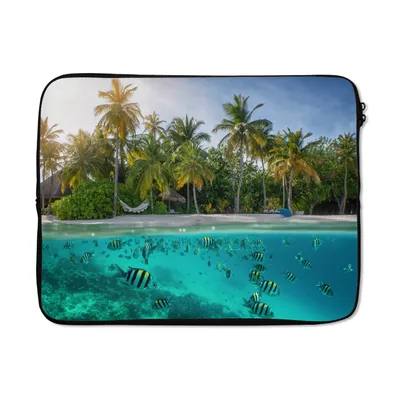 Produktbild von MuchoWow® Laptop Hülle 15 Zoll Strand - Meer - Fisch - Insel Laptoptasche - Laptoptasche - Sleeve - Rundum-Schutz