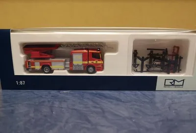 Produktbild von Rietze MB Atego Magirus \'2019 DLK Feuerwehr Neuhaus a. Rennweg 71654