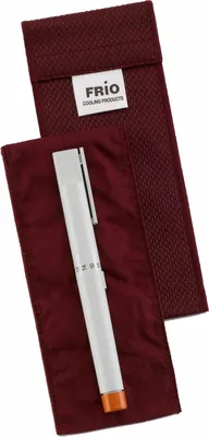 Produktbild von FRIO Einzel Diabetiker Insulin Kühltasche 6,5 x 18 cm Weinrot | Für 1 Insulin Pen | Kühlt mit kaltem Wasser I Keine Kühlakkus oder Stromquellen notwendig | Wiederverwendbar