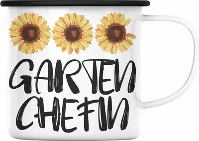 Produktbild von Trendation - Gärtnerin Geschenke Emaille Tasse Gärtnerinnen Lustig Spruch Garten Chefin Oma Rentnerin Mama (Schwarz)
