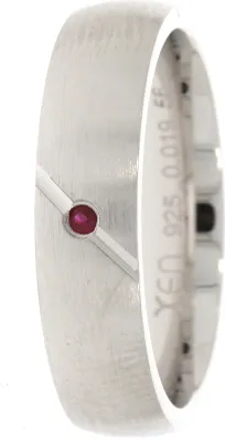 Produktbild von XF0106-52, XF0106-54, XF0106-56 Bandring mit Rubin ca. 0,019 ct. XEN