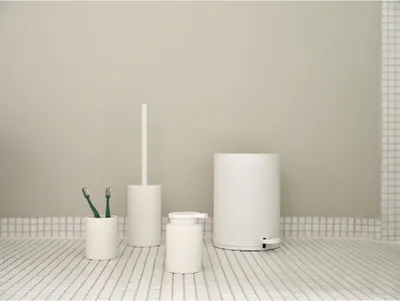 Immagine prodotto di Zone Denmark Toilettenbürste Karma White, Steinzeug, 18/8 Stahl, Weiß, 38 cm, 34441